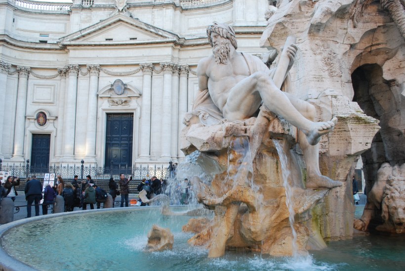 We stopped at this beautiful piazza and enjoyed a snack, the fountains. people watching and all the artists displaying their work.