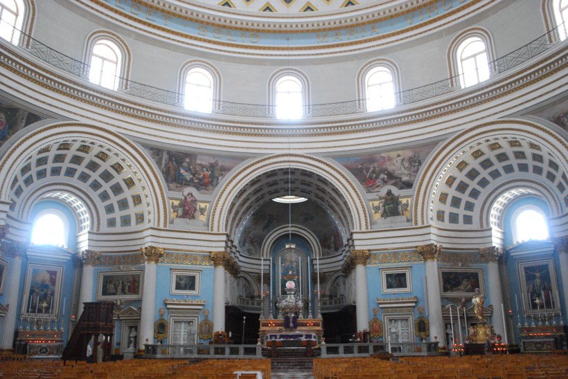 The church was really beautiful with ornate carvings, paintings and woodwork.