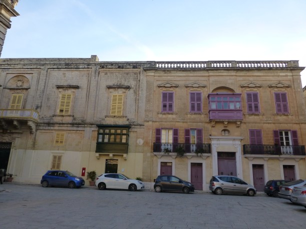 Apparently, many wealthy people live or at least have homes in Mdina and some of the homes have been in the families for generations.