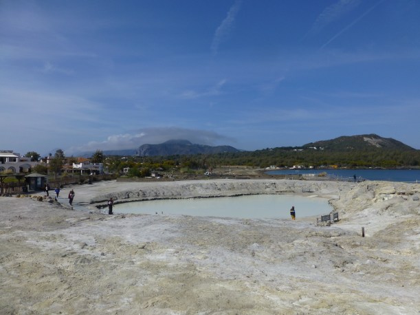 Vulcano has a sulfur hot spring bath which is said to help improve problems with arthritis, skin problems and asthma.