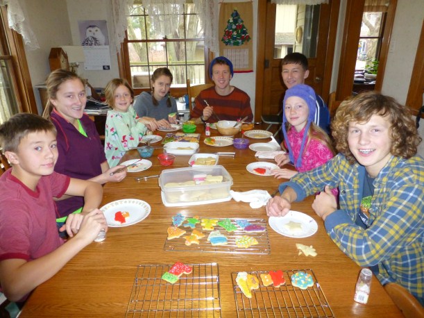 On to New Hampton, IA where we got to hang out with Jon's family. We frosted sugar cookies - a favorite tradition.