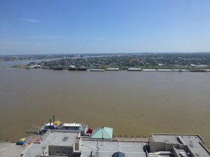 A view from our 23rd floor hotel. They don't call it The Big Muddy for nothing!