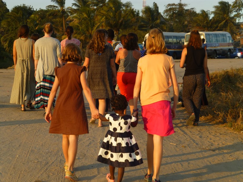 We were escorted back to the DART station by Paulina's children her nephew and two young women who work for Paulina.